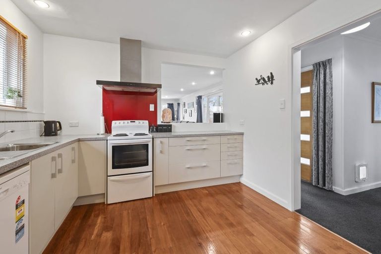 Photo of property in 1/204 Greers Road, Bryndwr, Christchurch, 8053