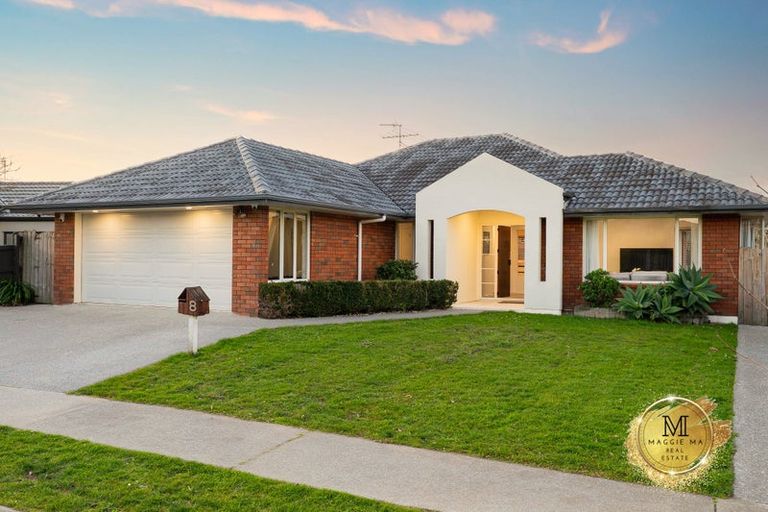 Photo of property in 8 Belcoo Crescent, East Tamaki, Auckland, 2013