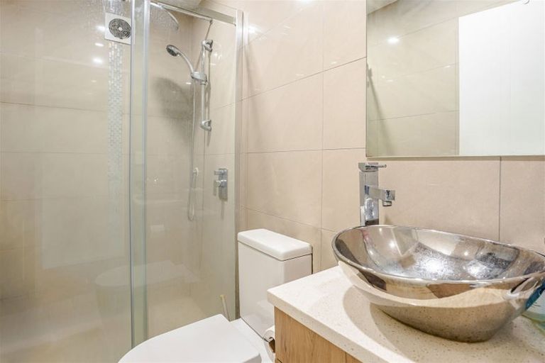 Photo of property in 1a Makora Road, Massey, Auckland, 0614