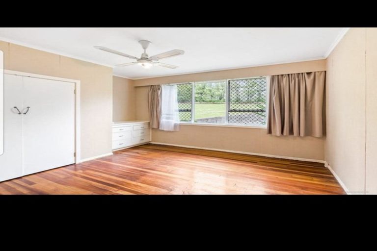 Photo of property in 196 Don Buck Road, Massey, Auckland, 0614