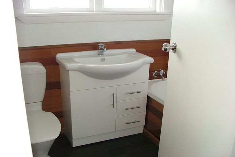 Photo of property in 20 Hayton Road, Wigram, Christchurch, 8042