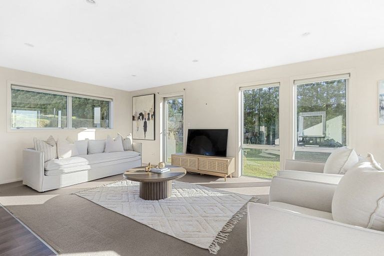 Photo of property in 1089 Plymouth Road, Koru, New Plymouth, 4374