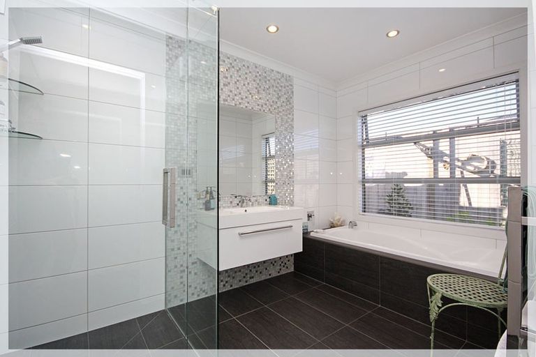 Photo of property in 28 Andrews Street, Foxton Beach, Foxton, 4815