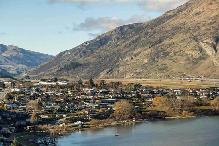 Photo of property in 26 Angelo Drive, Frankton, Queenstown, 9300