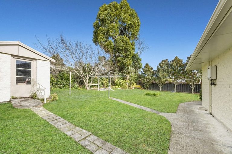 Photo of property in 19 Wesley Avenue, Frankleigh Park, New Plymouth, 4310