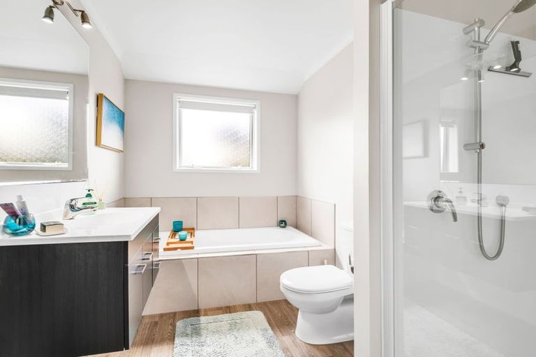 Photo of property in 11 Ngaio Street, Levin, 5510