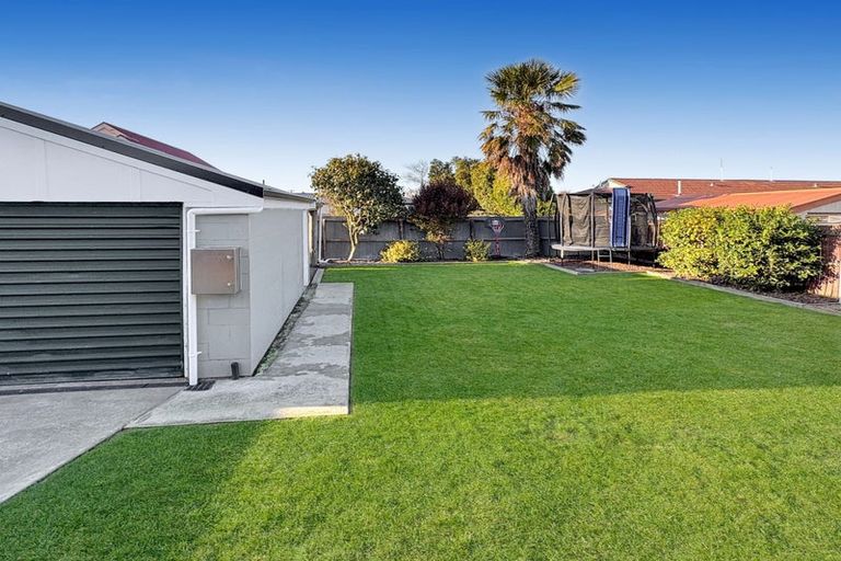 Photo of property in 32 Trevor Street, Hornby, Christchurch, 8042