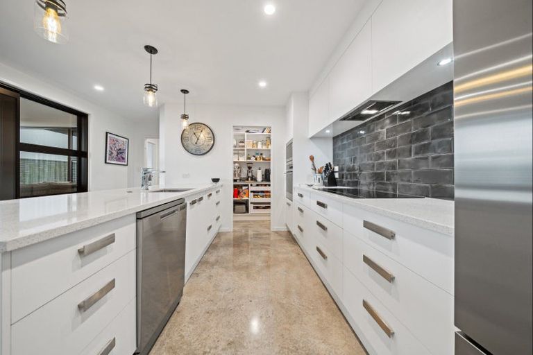 Photo of property in 51 Cyrus Street, Whalers Gate, New Plymouth, 4310