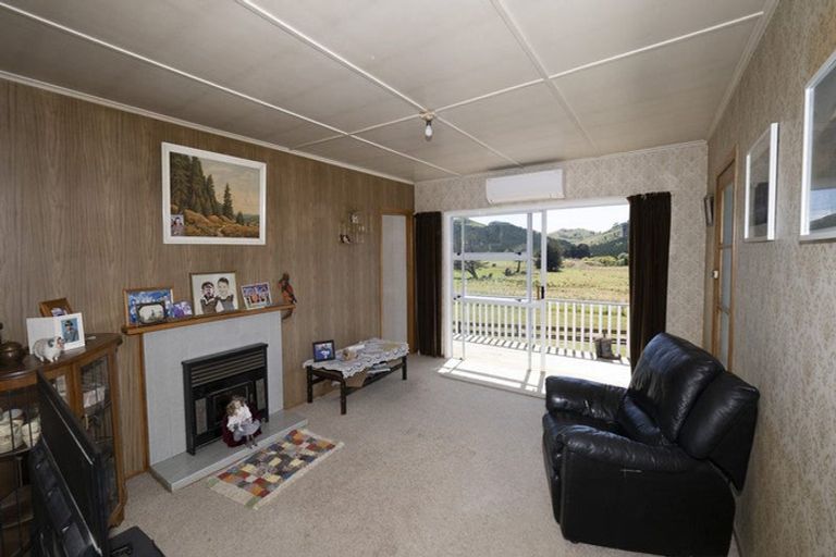Photo of property in 233 South Road, Mauriceville, Masterton, 5882