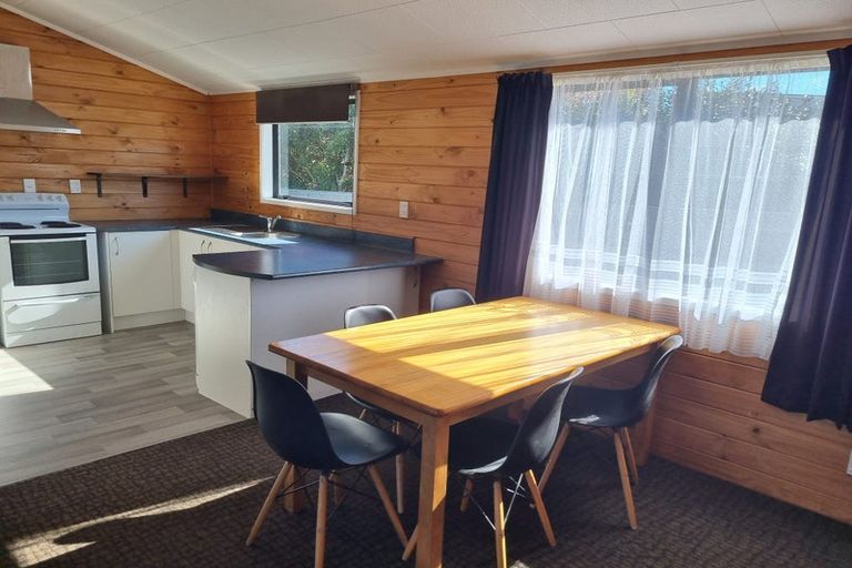 Photo of property in 9 Dampier Avenue, Awapuni, Palmerston North, 4412