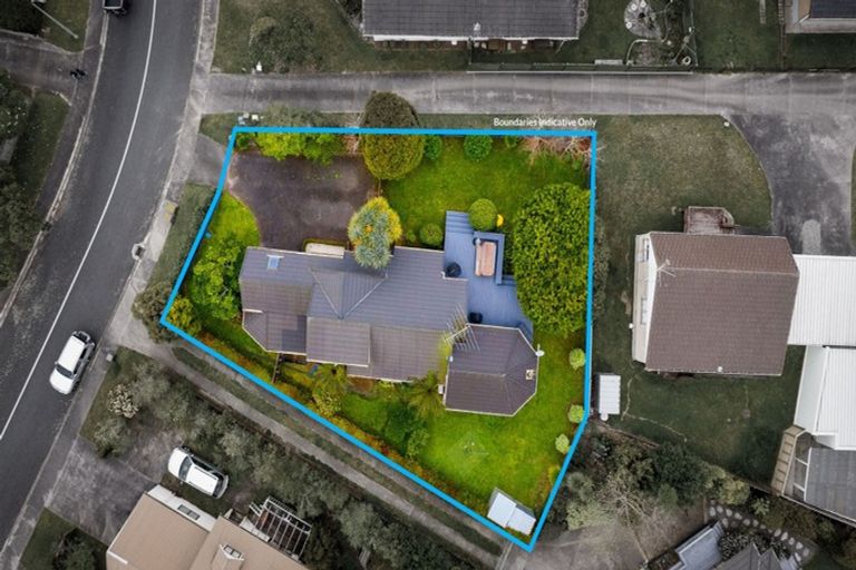 Photo of property in 50 Halberg Street, Glenfield, Auckland, 0629