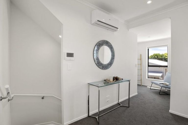 Photo of property in 500d Te Atatu Road, Te Atatu Peninsula, Auckland, 0610