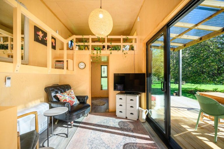 Photo of property in 914 Napier Road, Whakarongo, Palmerston North, 4470