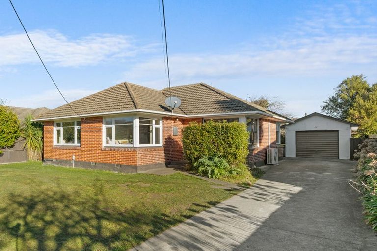 Photo of property in 21 Ariki Place, Hei Hei, Christchurch, 8042