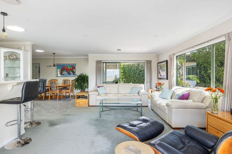 Photo of property in 41 Hammond Avenue, Hatfields Beach, Orewa, 0931
