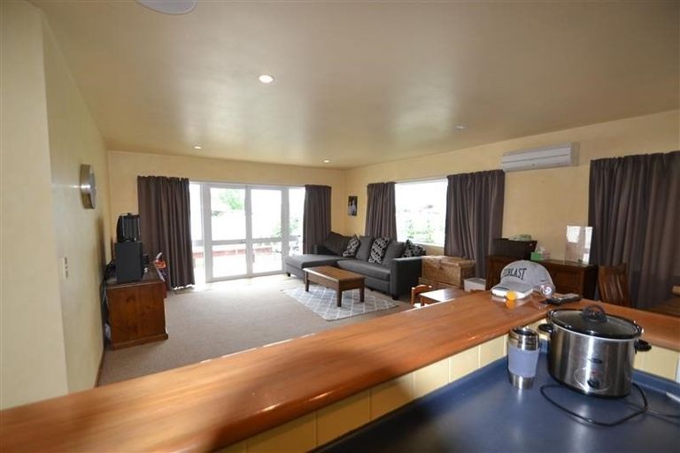 Photo of property in 32 Neale Avenue, Stoke, Nelson, 7011