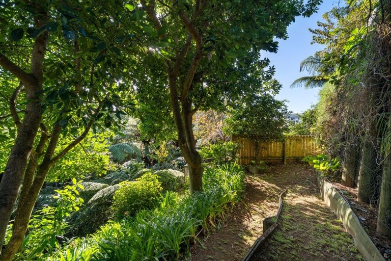 Photo of property in 69f Karamea Street, Whalers Gate, New Plymouth, 4310