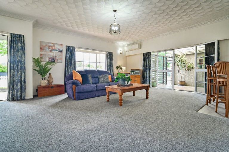 Photo of property in 910 Collinge Road, Mayfair, Hastings, 4122