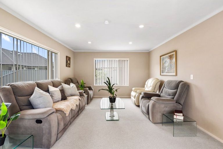 Photo of property in 8 Cape Place, Poraiti, Napier, 4112