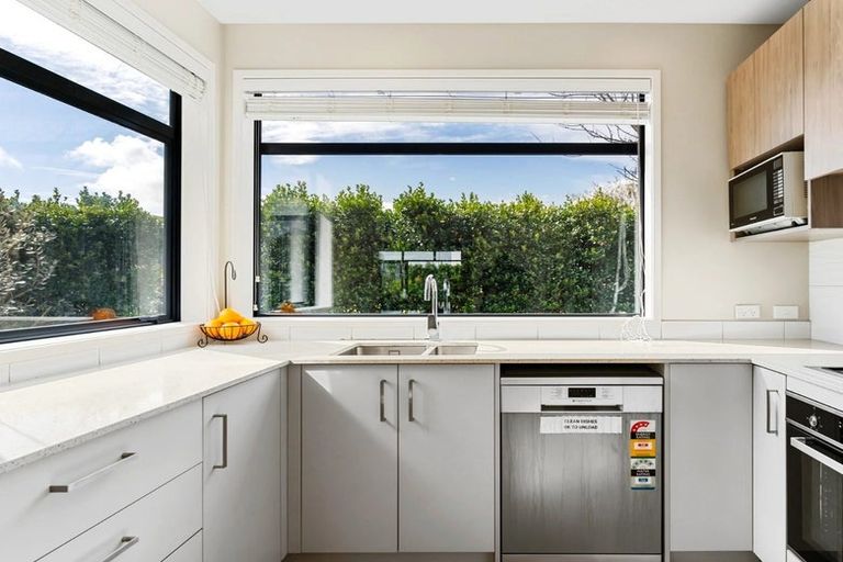 Photo of property in 46 Battalion Drive, Papakura, 2110