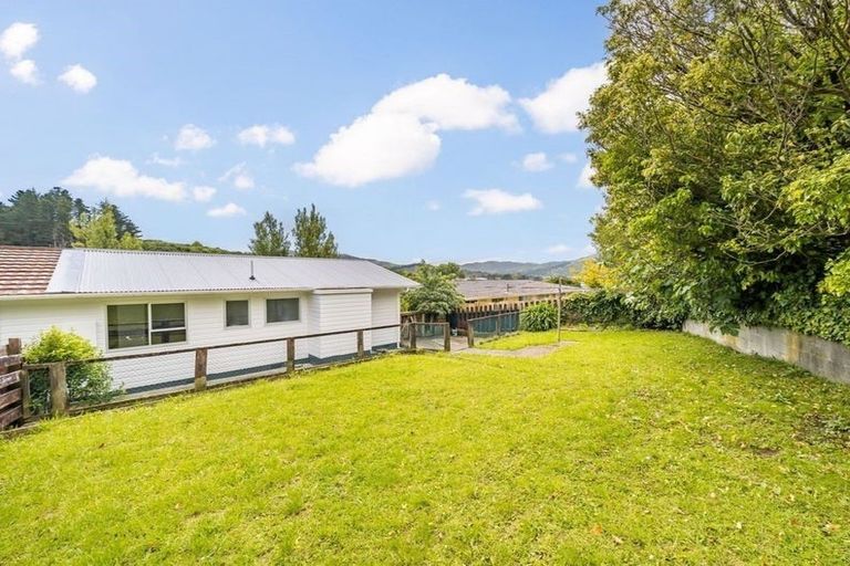 Photo of property in 71b Holland Street, Wainuiomata, Lower Hutt, 5014