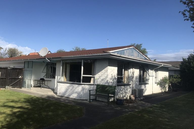 Photo of property in 104 Holly Road, St Albans, Christchurch, 8014