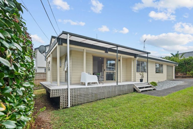 Photo of property in 14 Elliott Avenue, Bayview, Auckland, 0629