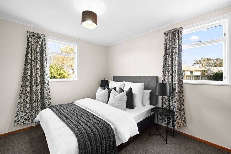 Photo of property in 12 Lydiard Place, Chartwell, Hamilton, 3210