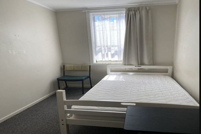 Photo of property in 35 Bay Street, Petone, Lower Hutt, 5012