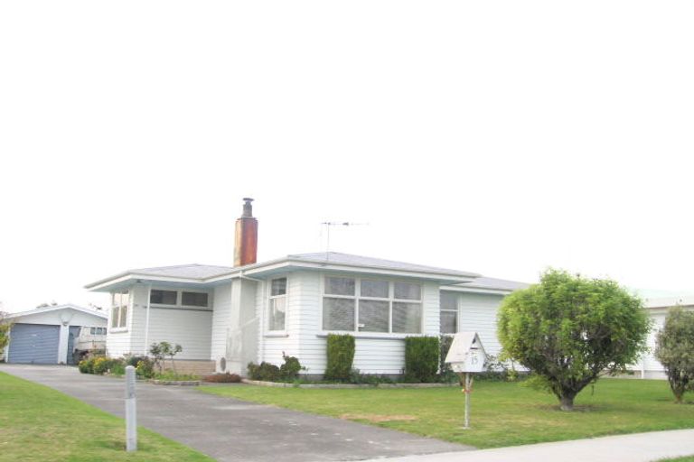 Photo of property in 15 O'dowd Road, Taradale, Napier, 4112
