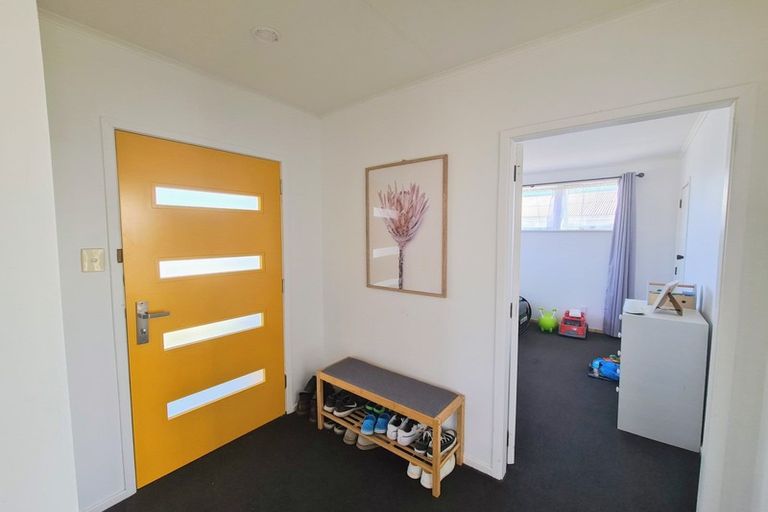 Photo of property in 5 Purnell Place, Marton, 4710