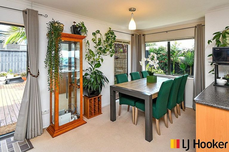 Photo of property in 25a Puriri Road, Pukekohe, 2120