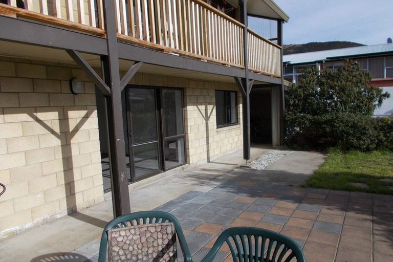 Photo of property in 6 Teviot Street, Roxburgh, 9500