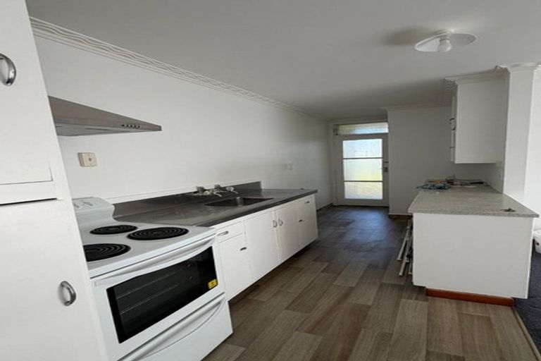 Photo of property in 45 Waitangi Street, Gisborne, 4010