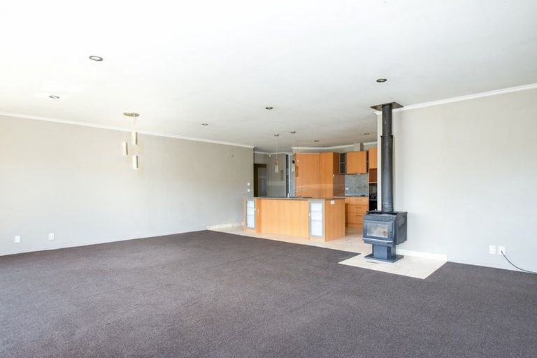 Photo of property in 19 Holdaway Street, Riversdale, Blenheim, 7201