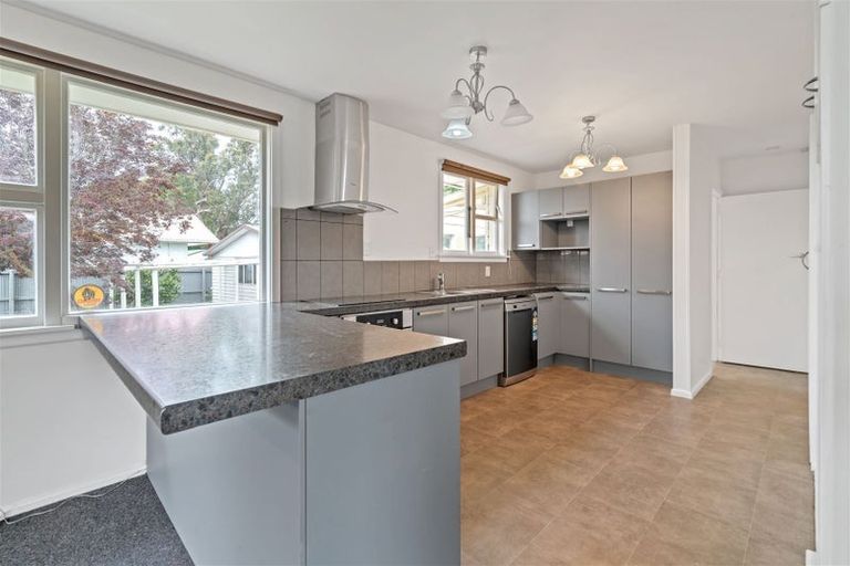 Photo of property in 7 Steele Street, Hornby, Christchurch, 8042