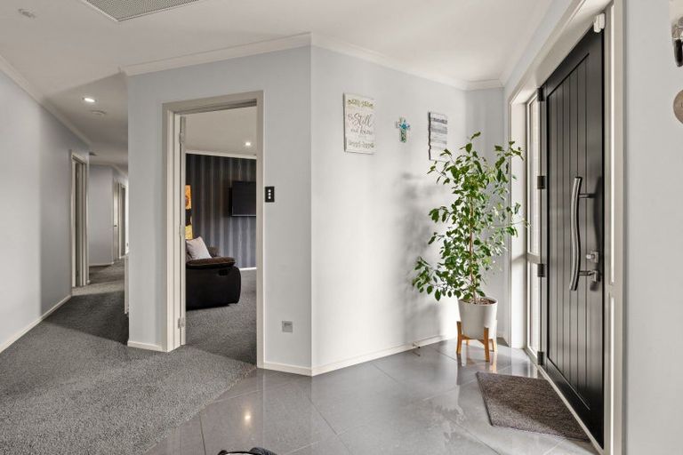 Photo of property in 25 Formby Street, Outram, 9019
