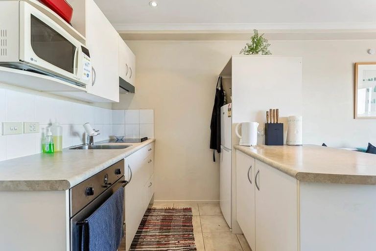 Photo of property in The Rennaissance, 5e/18 Ronwood Avenue, Manukau, Auckland, 2104