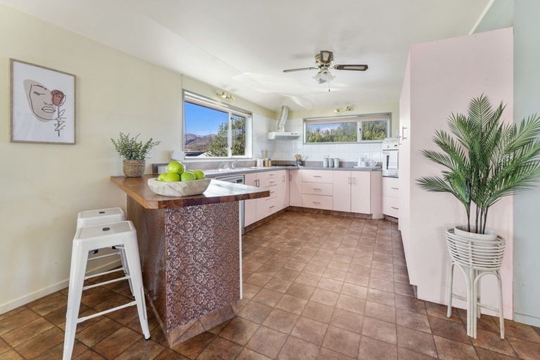 Photo of property in 112 Inniscort Street, Cromwell, 9310