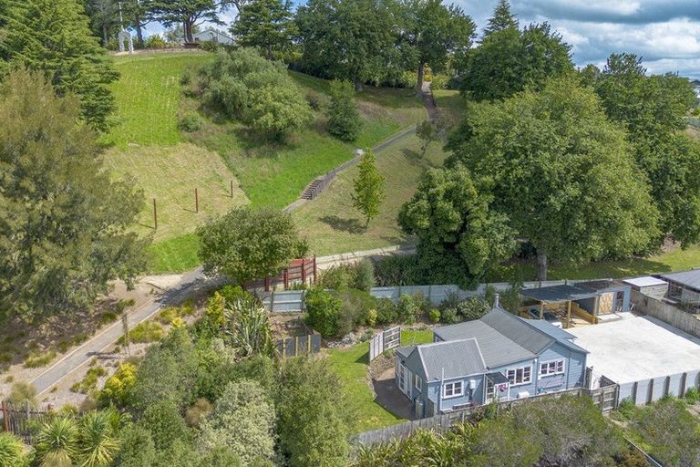 Photo of property in 13 Racecourse Road, Waipukurau, 4200