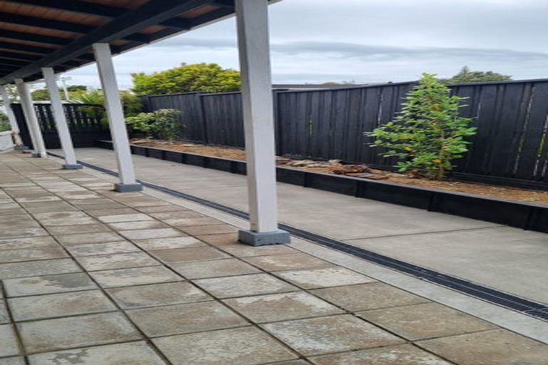 Photo of property in 31 Cranwell Street, Churton Park, Wellington, 6037