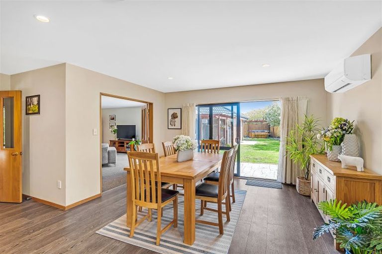 Photo of property in 5 Primula Place, Waimairi Beach, Christchurch, 8083
