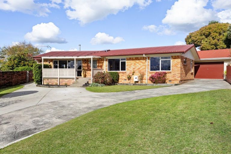 Photo of property in 8 Magenta Place, Dinsdale, Hamilton, 3204