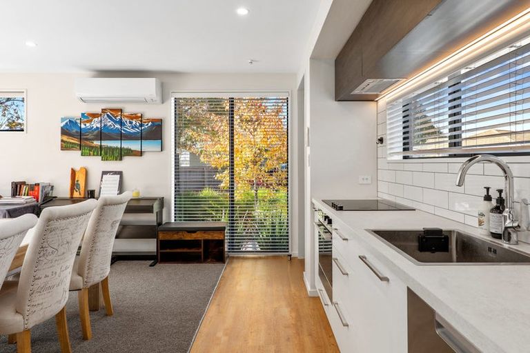 Photo of property in 1/26 Bowen Street, Upper Riccarton, Christchurch, 8041