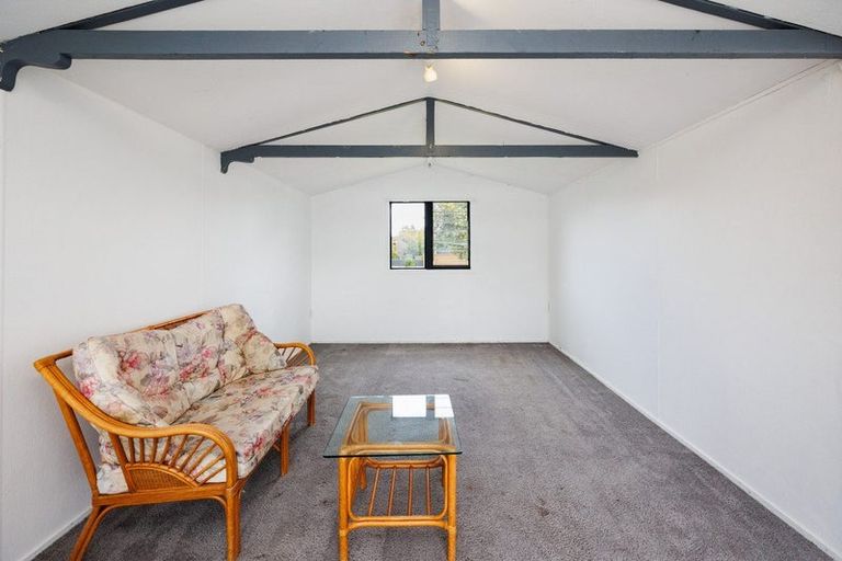 Photo of property in 14 Pukepapa Road, Marton, 4710