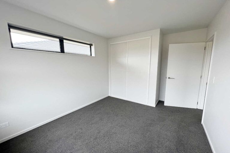 Photo of property in 18 Eileen Way, Rolleston, 7615