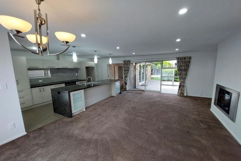 Photo of property in 33 Parklea Avenue, Halswell, Christchurch, 8025