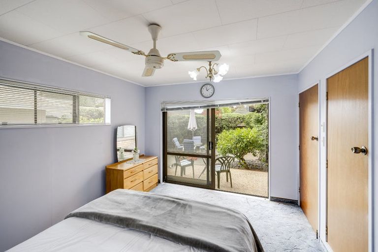 Photo of property in 2/30 Ngarimu Crescent, Taradale, Napier, 4112