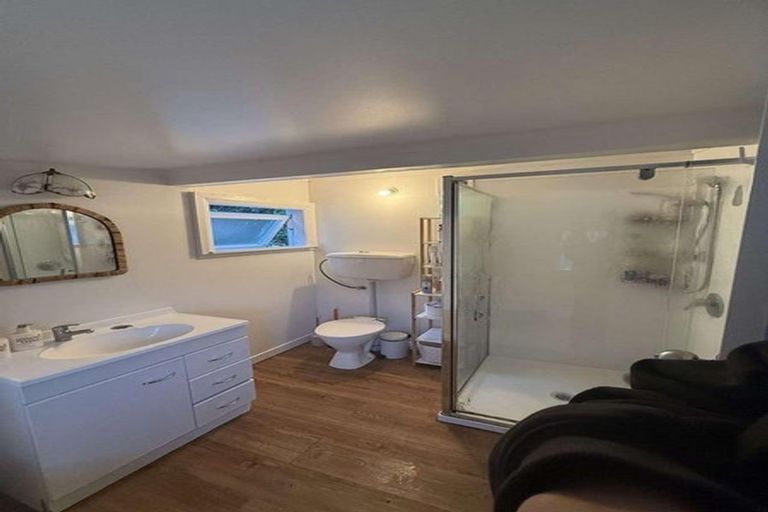 Photo of property in 13 Adams Terrace, Aro Valley, Wellington, 6021