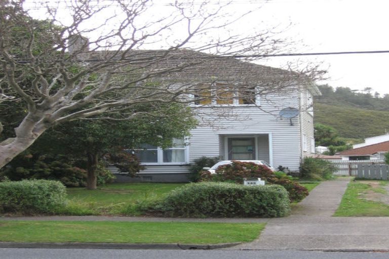 Photo of property in 142 Molesworth Street, Taita, Lower Hutt, 5011